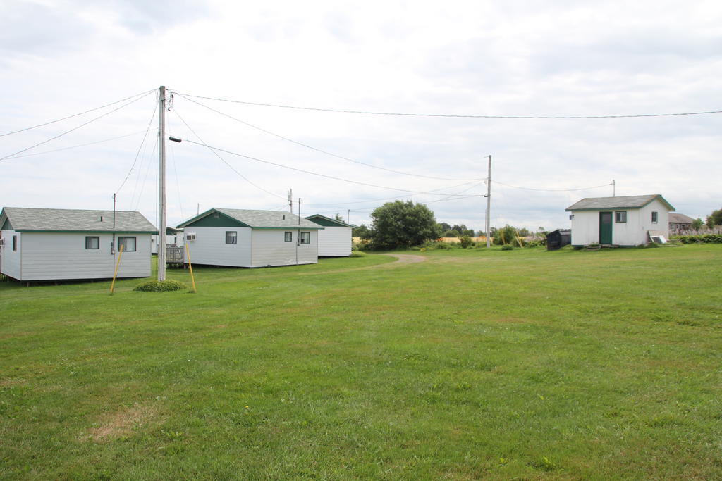 Chalets Grand Pre Cottages North Rustico Exterior photo